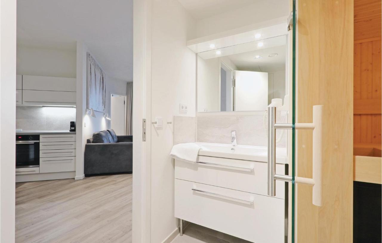 Amazing Apartment In Luebeck Travemuende With Sauna מראה חיצוני תמונה